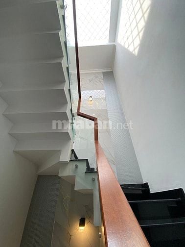 kẹt tiền chính chủ cần xoay vốn bán nhanh căn Cao Thắng Phú Nhuận 3tỷ5