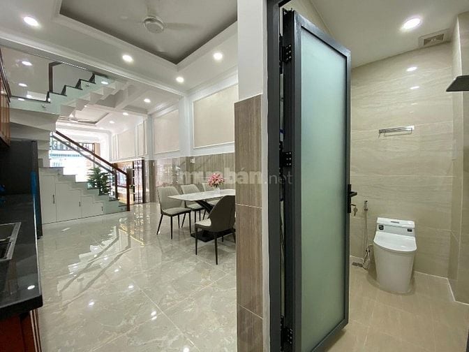 kẹt tiền chính chủ cần xoay vốn bán nhanh căn Cao Thắng Phú Nhuận 3tỷ5