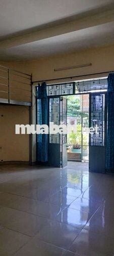 Phòng trọ mặt tiền gần sát chợ Non Nước
