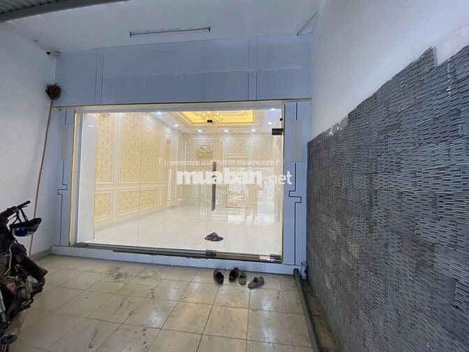 Nhà 1 trệt, 1 sân, 2 lầu, 4pn, 2wc, dtsd 133m2, p14.GV