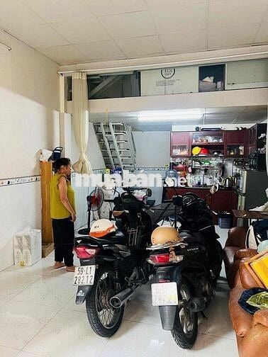 Nhà Bán Giá Rẻ(4x8m) Tân Sơn Nhì-3Tầng-3PN- Chỉ Hơn 3Tỷ.
