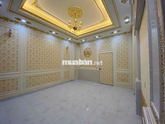 Nhà 1 trệt, 1 sân, 2 lầu, 4pn, 2wc, dtsd 133m2, p14.GV