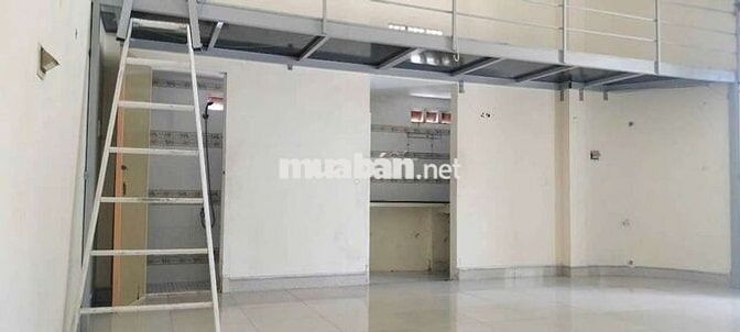 Phòng trọ mặt tiền gần sát chợ Non Nước