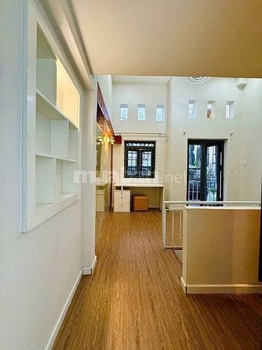 Thanh lý gấp căn Nguyễn Thanh Tuyền,Tân Bình giá 2tỷ490/38,5m2,Sổ ngay