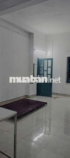 Phòng trọ Mặt tiền Đường Lê Văn Hiến
