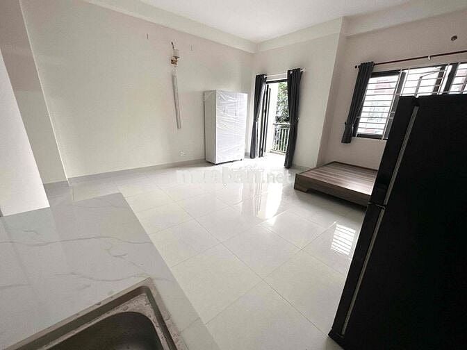 PhÒng Ban Công Cửa Sổ Đường Lê Thị Riêng