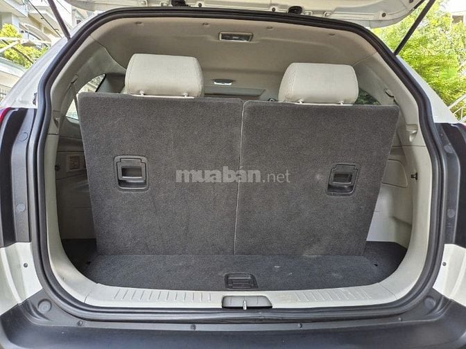 Cần bán Captiva đời 2015 số Auto,màu trắng,gđ sử dụng mới 98%.