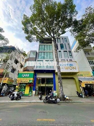 CÓ THANG MÁY - Nhà 152 Trần Quang Khải, Quận 1 - DT 5x20m, TRỆT 3LẦU