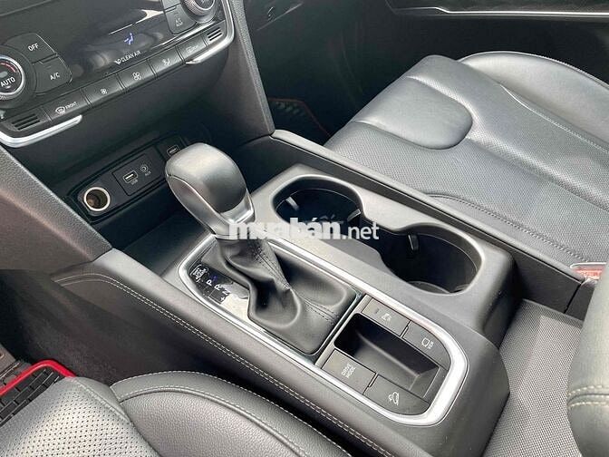 Hyundai SantaFe 2021 Trắng máy Xăng