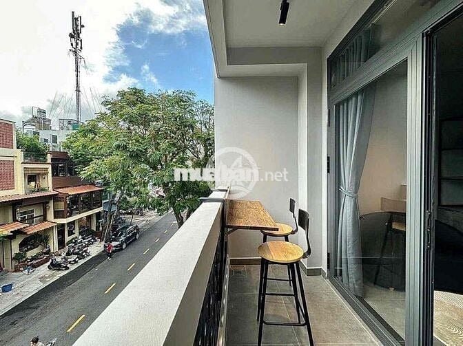 Cho thuê căn hộ cao cấp – Ban công view bờ kè cực chill, nội thất cao