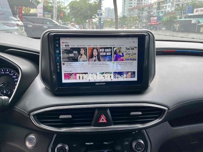 Hyundai SantaFe 2021 Trắng máy Xăng