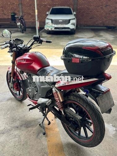 Benelli 150 zin êm