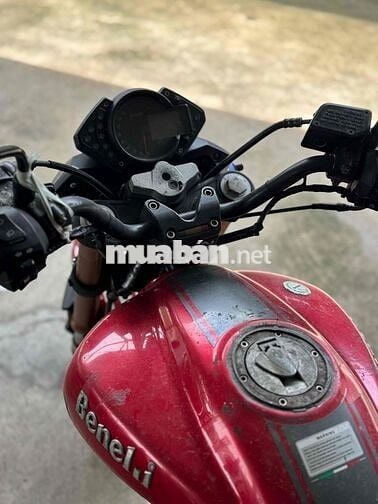 Benelli 150 zin êm