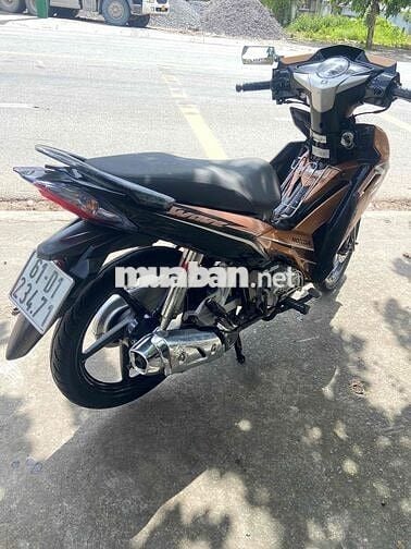 RSX XE KHÁ CỌP ÁO CÓ TRẦY THEO THỜI GIAN
