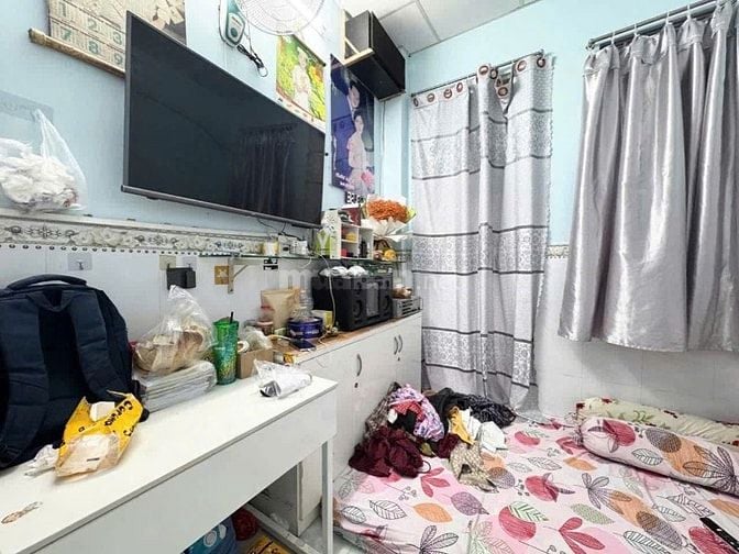 Bán nhà hẻm xe hơi đường Lạc Long Quân, Phường 3, Quận 11, nhà mới đẹp