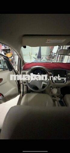 Toyota Innova 2012 2.0V - 12500 km