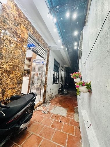Cần bán nhà riêng Gốc Đề Minh Khai sổ 30m2, 5 tầng, MT 5m 6.2 tỷ