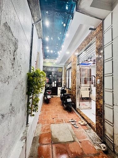 Cần bán nhà riêng Gốc Đề Minh Khai sổ 30m2, 5 tầng, MT 5m 6.2 tỷ
