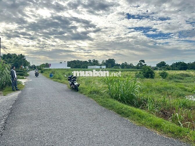 ĐẤT XÂY TRỌ NGAY KCN PHƯỚC ĐÔNG. 10x70 120m2 thổ. 2 tỷ
