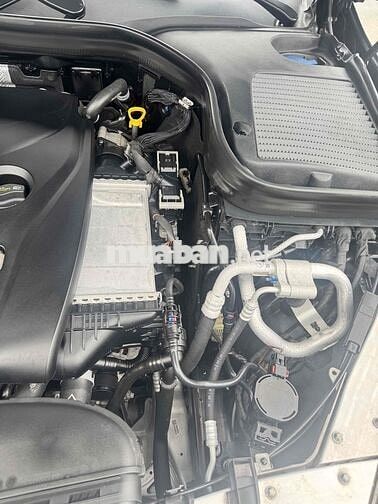 Mercedes Benz GLC300 4matic model  2017 - 62000 km