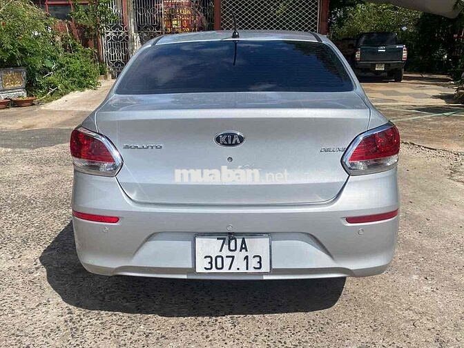 Kia Soluto 2021 1.4 MT rin a-á fun đồ chơi