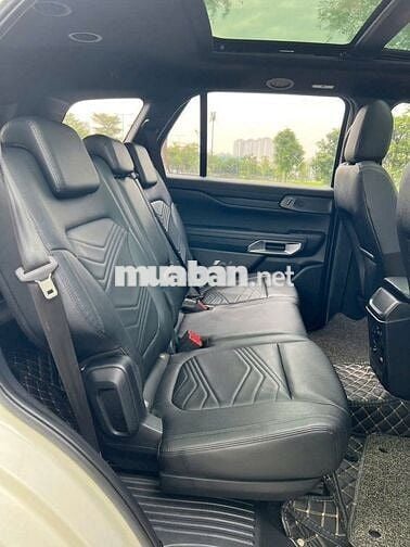 Ford Everest 2022 Titanium 2.0L Form mới nhất ĐẸP