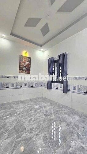 Bán nhà Đ số 3 bình Tân. 4x8 . 2 tầng sổ đẹp 2pn 2tolet Gia 2ty9