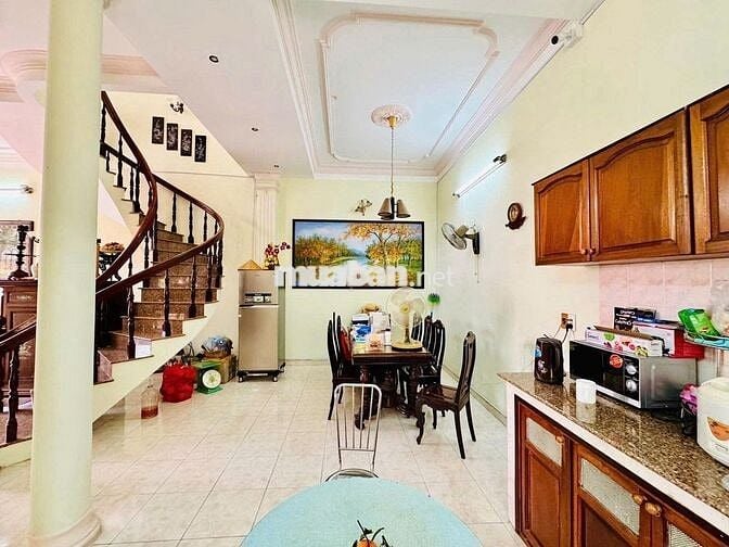 CHO THUÊ NHÀ NC CHÍNH CHỦ GIÁ RẺ KHU VỰC SẦM UẤT GẦN QUẬN TRUNG TÂM !