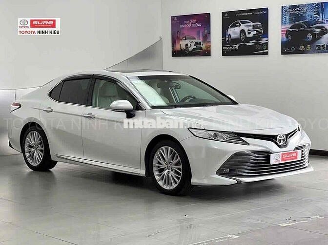 ODO 32.000km CAMRY 2.5Q 2020 SIÊU GIA ĐÌNH