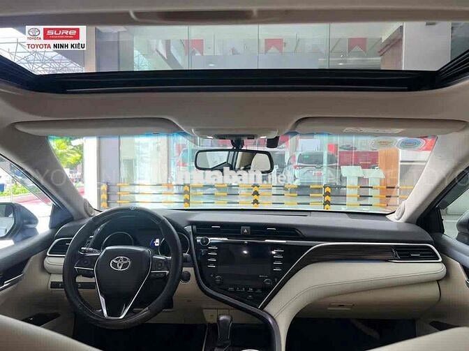 ODO 32.000km CAMRY 2.5Q 2020 SIÊU GIA ĐÌNH
