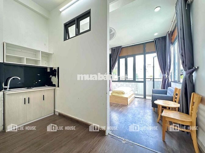 Chính chủ cho thuê, phòng ban công bếp riêng, E Town Cộng Hoà