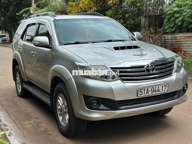 Toyota Fortuner 2014 2.5G số sàn máy dầu