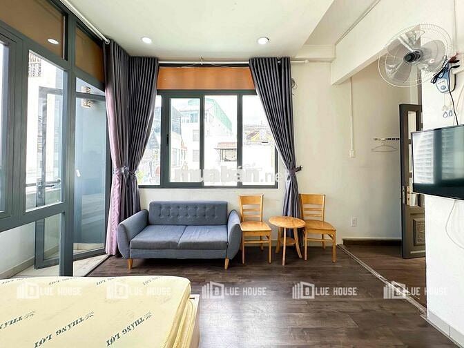 Chính chủ cho thuê, phòng ban công bếp riêng, E Town Cộng Hoà