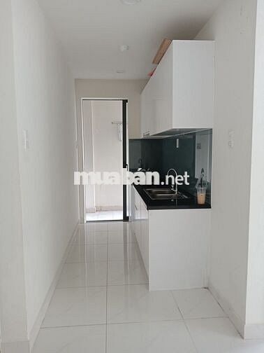 Em Phúc chuyên cho thuê Green river 2 phòng ngủ 2wc nhà trống, kế Q5