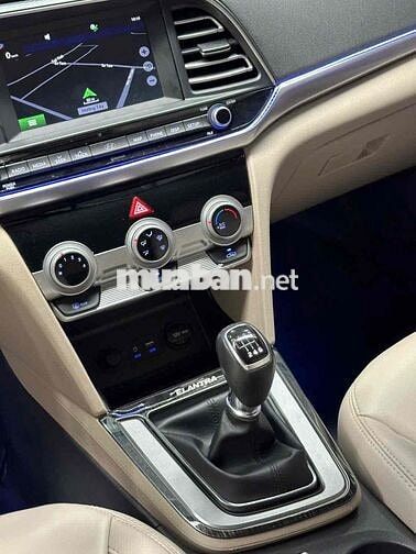 Hyundai Elantra 2019 MT