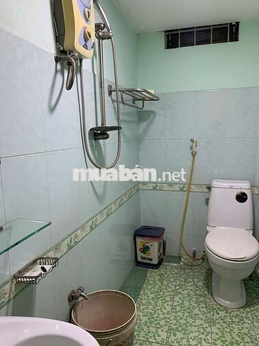 NHÀ QUẬN 8 MẶT TIỀN 165m2 cho thuê 20 triệu