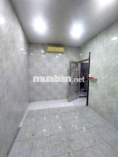Cho thuê nhà nguyên căn Tạ Quang Bửu  xe tải tới nhà F4,Q8