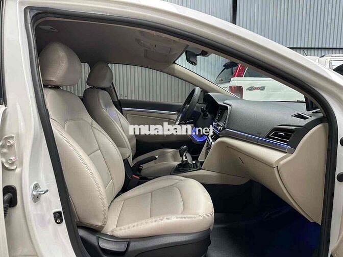 Hyundai Elantra 2019 MT
