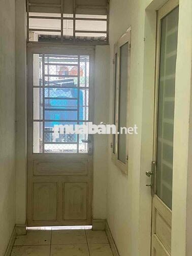 MBKD làng đại học QG HCM, 180m2, gần 4 block chung cư,dân cư đông đúc