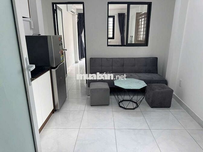CĂN 1 P.NGỦ, 1 P.KHÁCH VÀ BAN CÔNG RIÊNG FULL NỘI THẤT GẦN CV GIA ĐỊNH