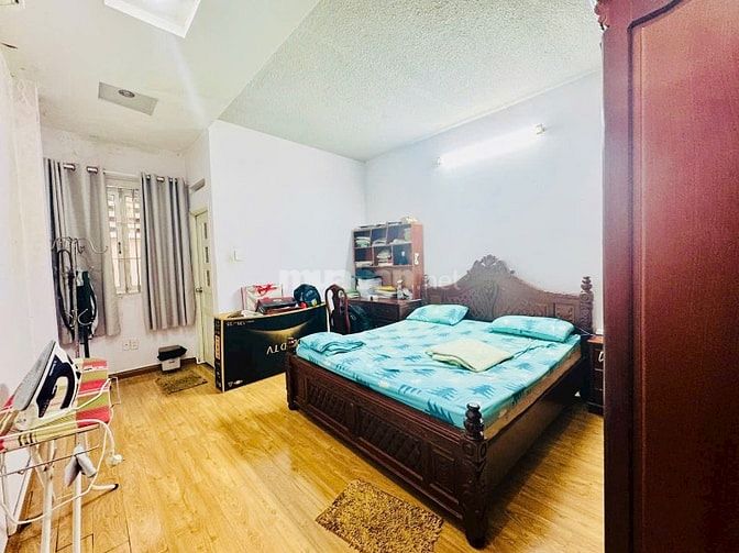BÁN NHÀ ĐẸP PHAN VĂN KHỎE – P.5 – QUẬN 6  Giá chỉ: 2 TỶ 550 TRIỆU