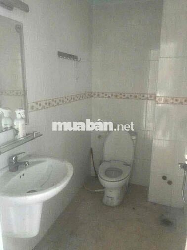 NGUYÊN CĂN QUẬN 5 ( 5 PHÒNG - THANG MÁY ) KD TỰ DO