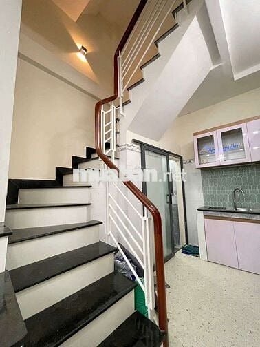 SIÊU PHẨM P10 TÂN BÌNH 687 LẠC LONG QUÂN NHÀ 3 TẦNG 2PN CHỈ 3,89TỶ TL