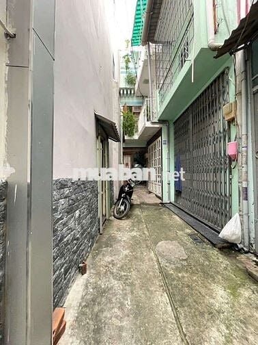 SIÊU PHẨM P10 TÂN BÌNH 687 LẠC LONG QUÂN NHÀ 3 TẦNG 2PN CHỈ 3,89TỶ TL