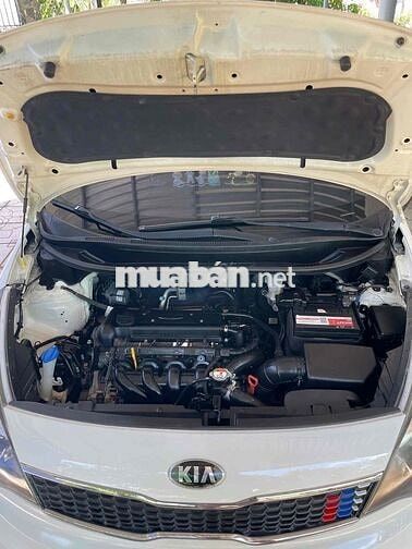 Kia Rio 2016 1.4 AT Sedan - 120000 km