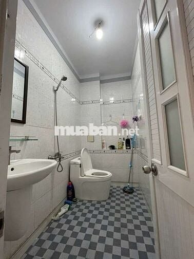 BÁN CĂN HÔ DỊCH VỤ - CÓ SẴN DOANH THU - ĐƯỜNG QUANG TRUNG - 6,8 TỶ