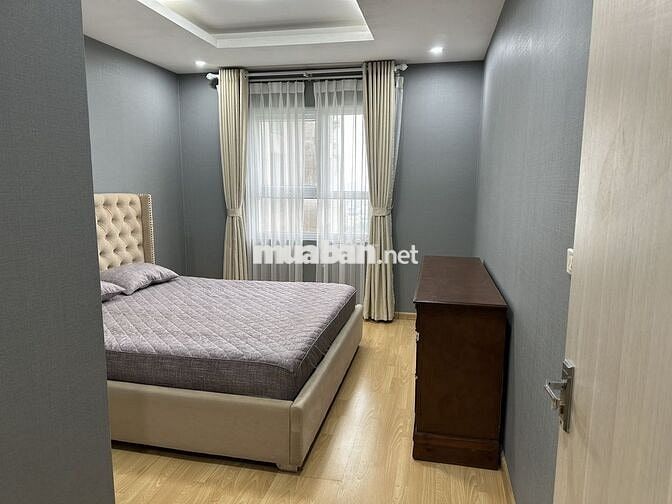 Chính chủ sẵn CH Golden Palace, Mễ Trì 90m2 2PN đủ đồ đẹp giá 16tr/th