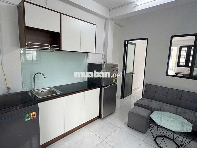 CĂN 1 P.NGỦ, 1 P.KHÁCH VÀ BAN CÔNG RIÊNG FULL NỘI THẤT GẦN CV GIA ĐỊNH