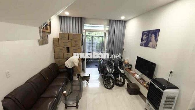 cc cần bán nhà ngay AEON MAIL TÂN PHÚ