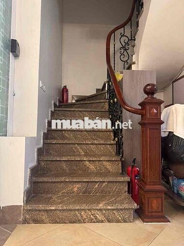 CẦN BÁN TOÀ APARMENT 9 TẦNG 19 LIỄU GIAI